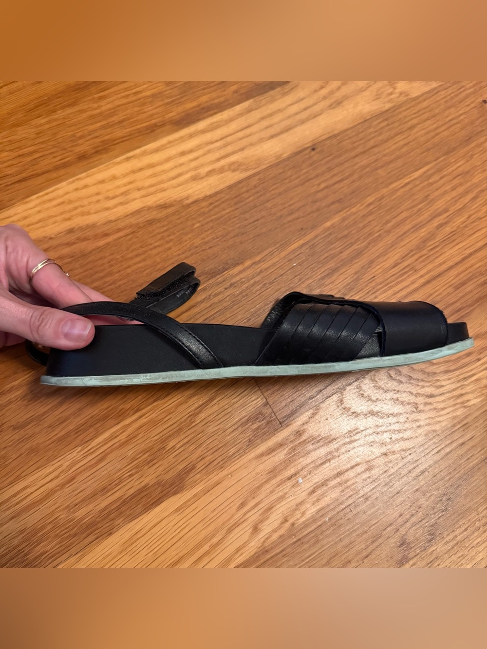 Camper Black Leather Strappy Flat Sandals with Mint Sole - Picture 10 of 11